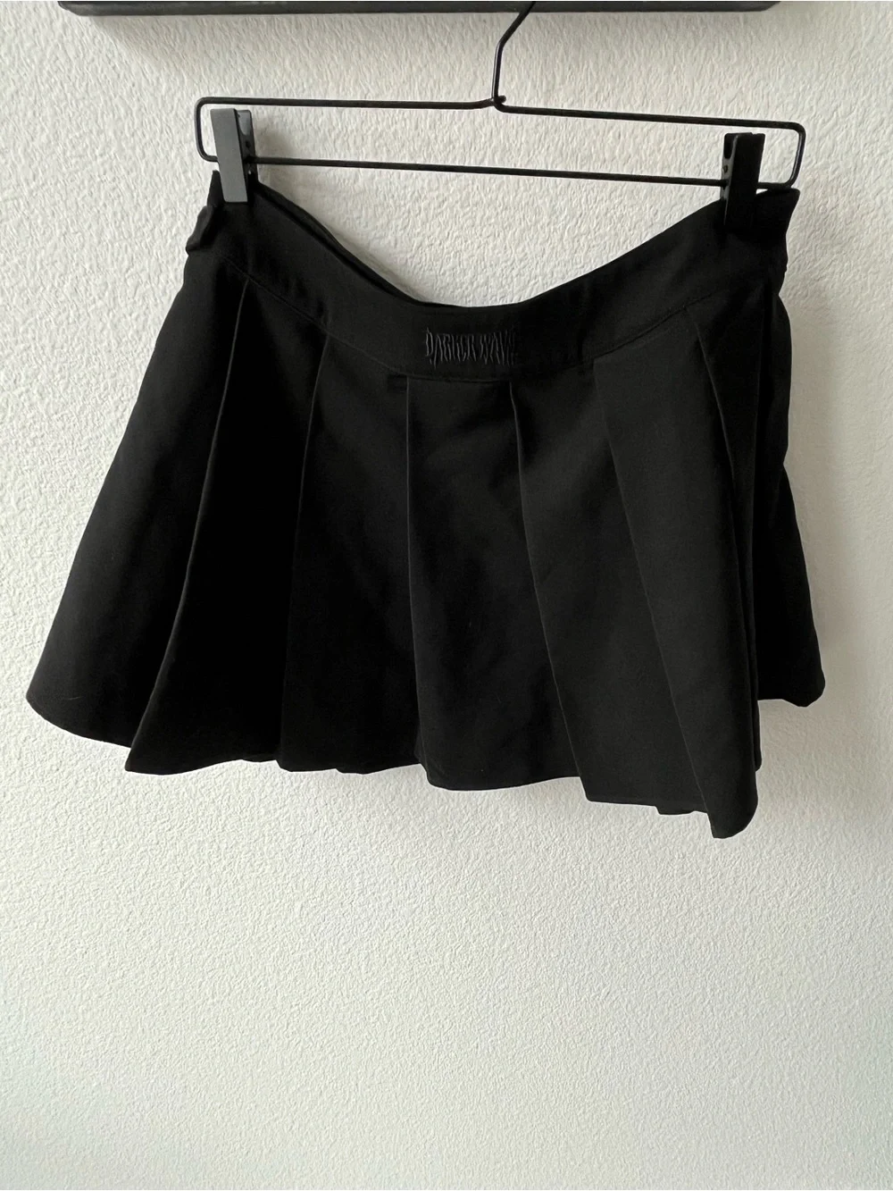 FILTER ASYMMETRICAL PLEATED SKIRT Black Mini-Darker Wavs, Dolls Kill - Picture 4 of 7